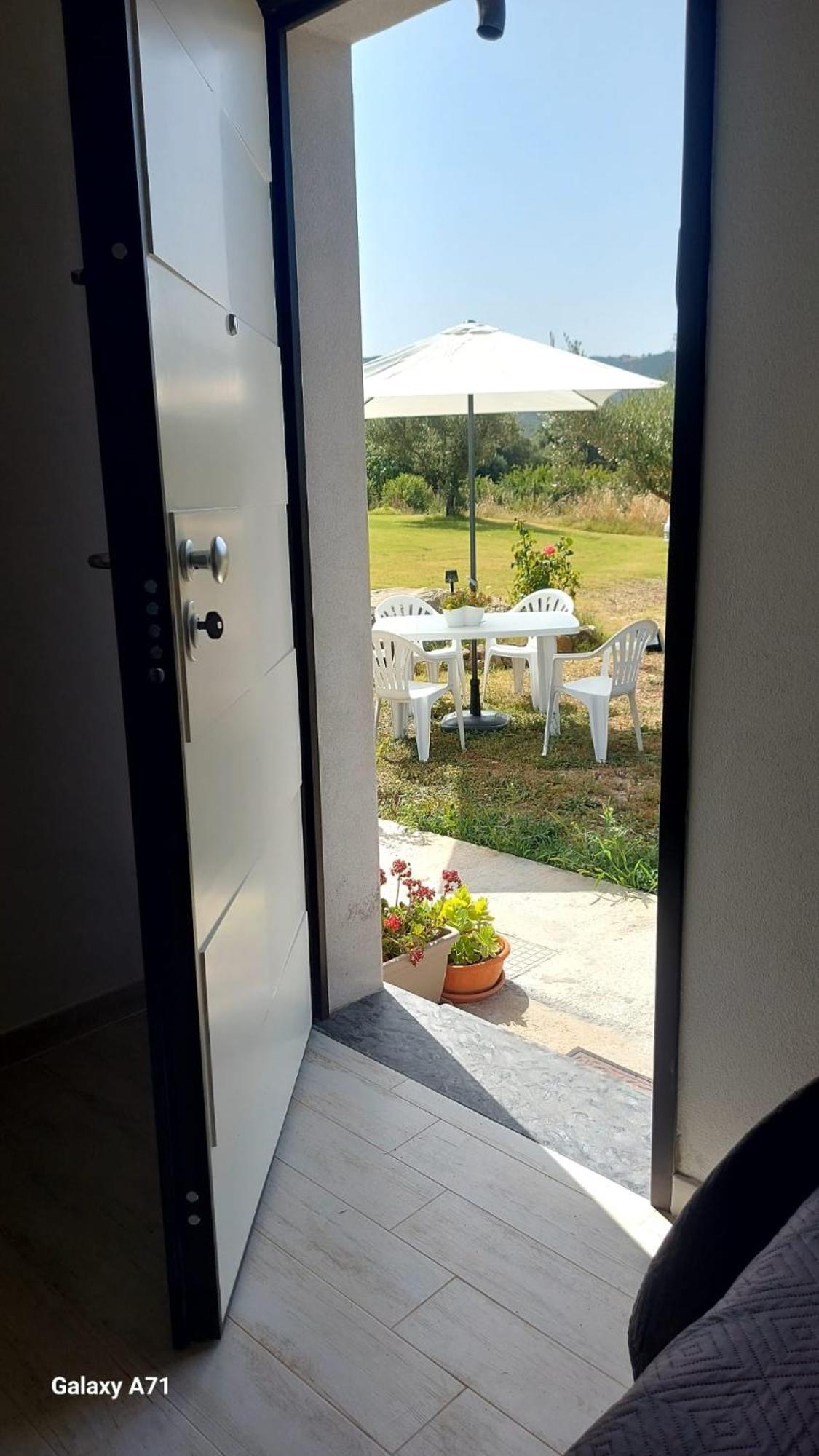 B&B Sensorial Experience Villamassargia ภายนอก รูปภาพ