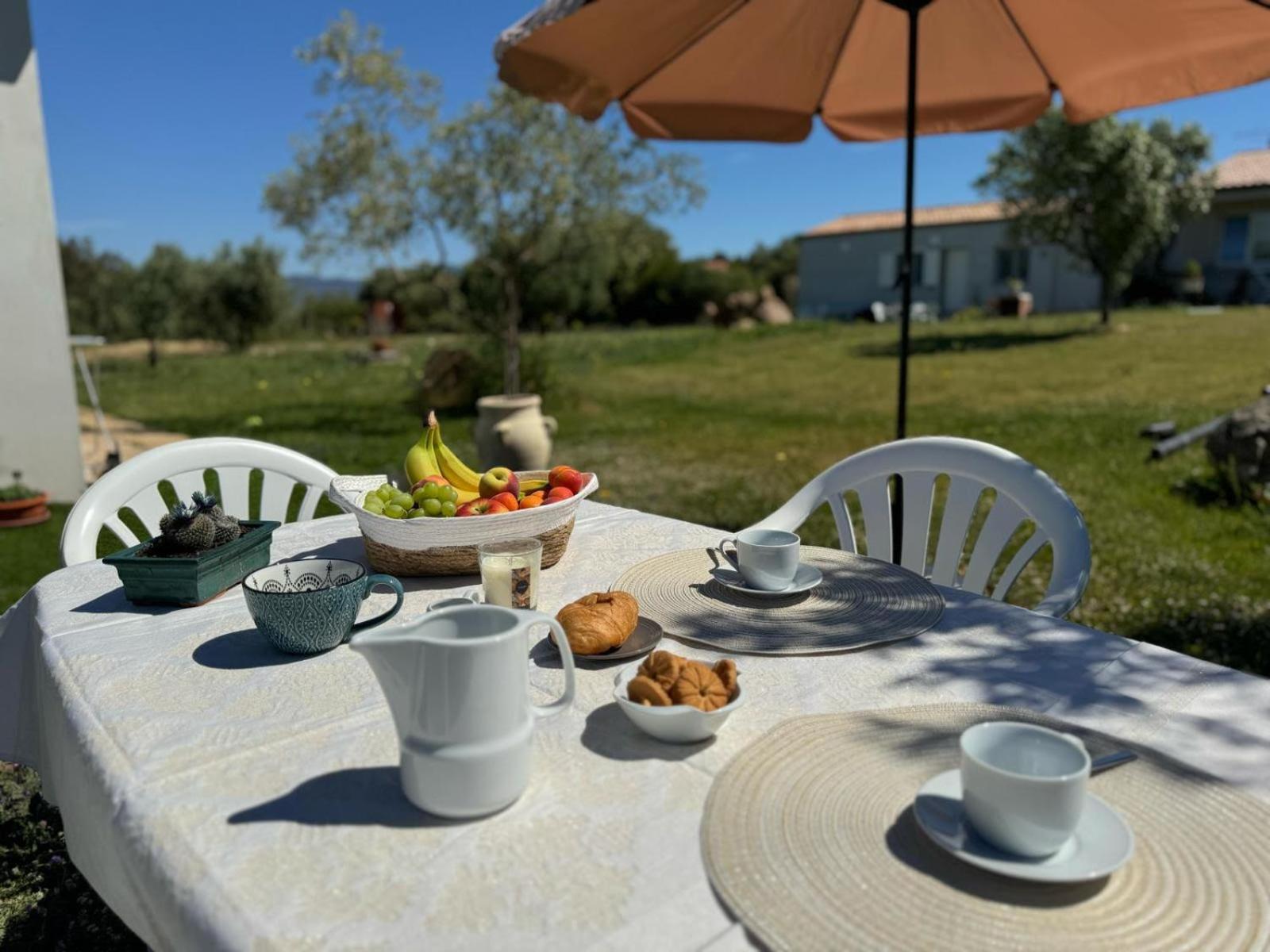 B&B Sensorial Experience Villamassargia ภายนอก รูปภาพ